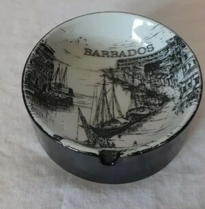 VTG Ceramic Barbados Round Black and White boats single Ashtray trinket dish